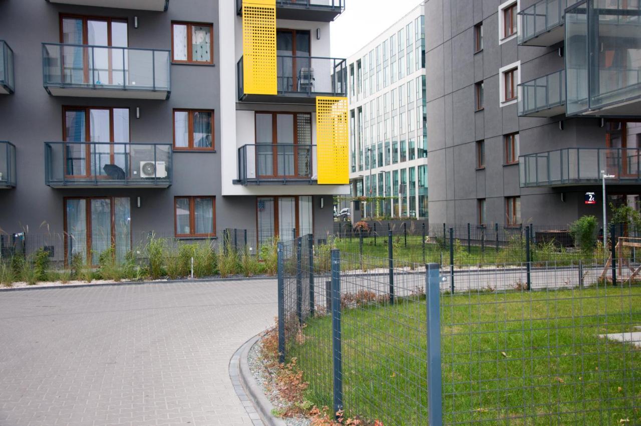 Apartament Cybernetyki Mokotow Varşovia Exterior foto