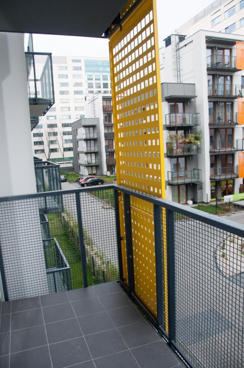 Apartament Cybernetyki Mokotow Varşovia Exterior foto