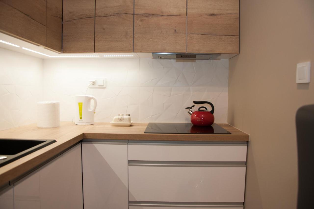 Apartament Cybernetyki Mokotow Varşovia Exterior foto