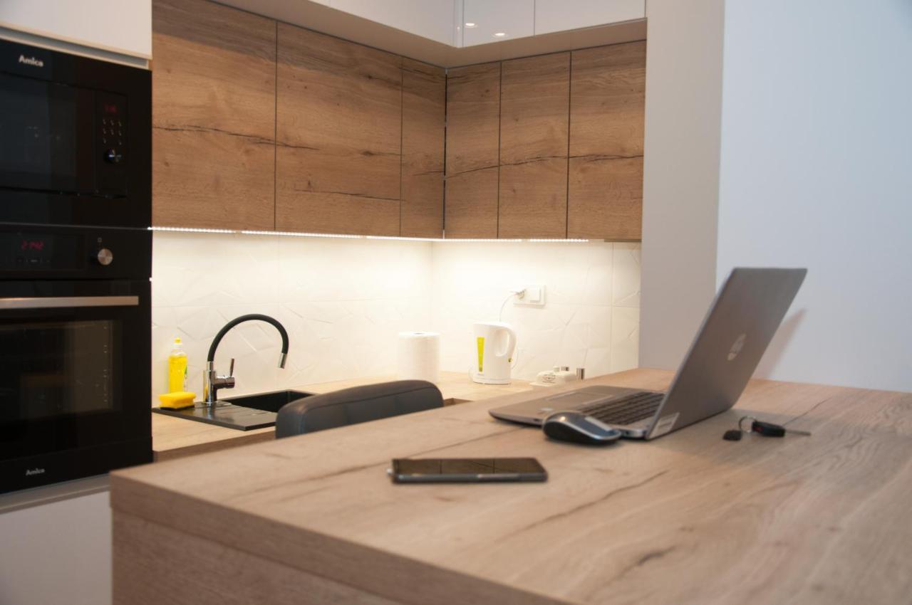 Apartament Cybernetyki Mokotow Varşovia Exterior foto